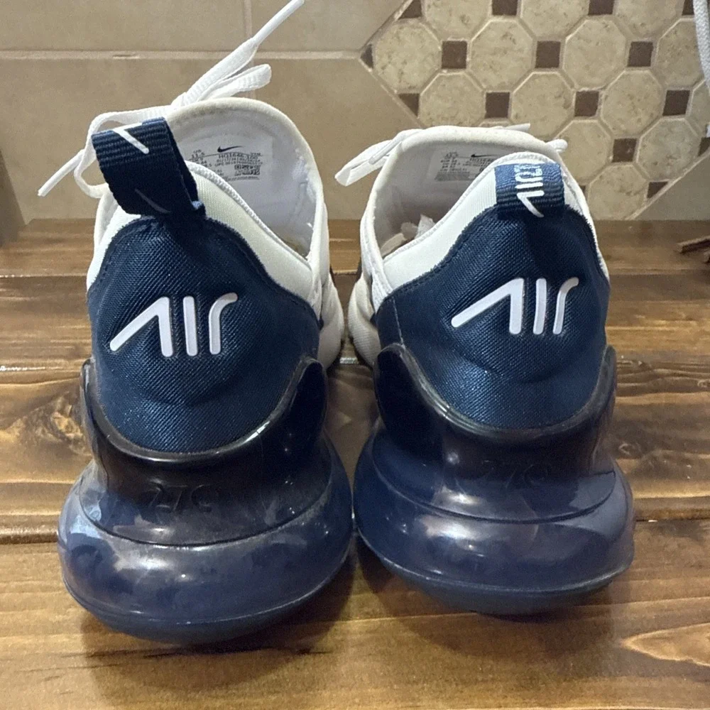 Size‎ 11.5- Women's Air Max 270 White Armory Navy Blue Slate HQ1646-100 Sneakers